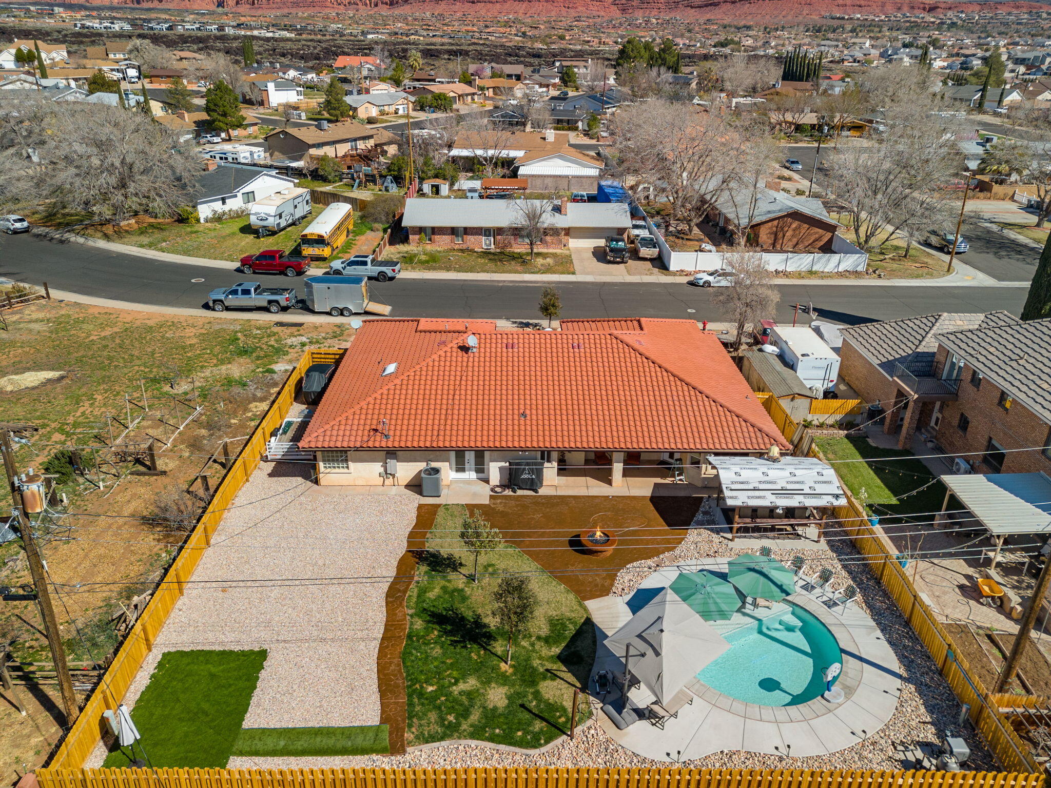 SANTA CLARA HEIGHTS - Residential