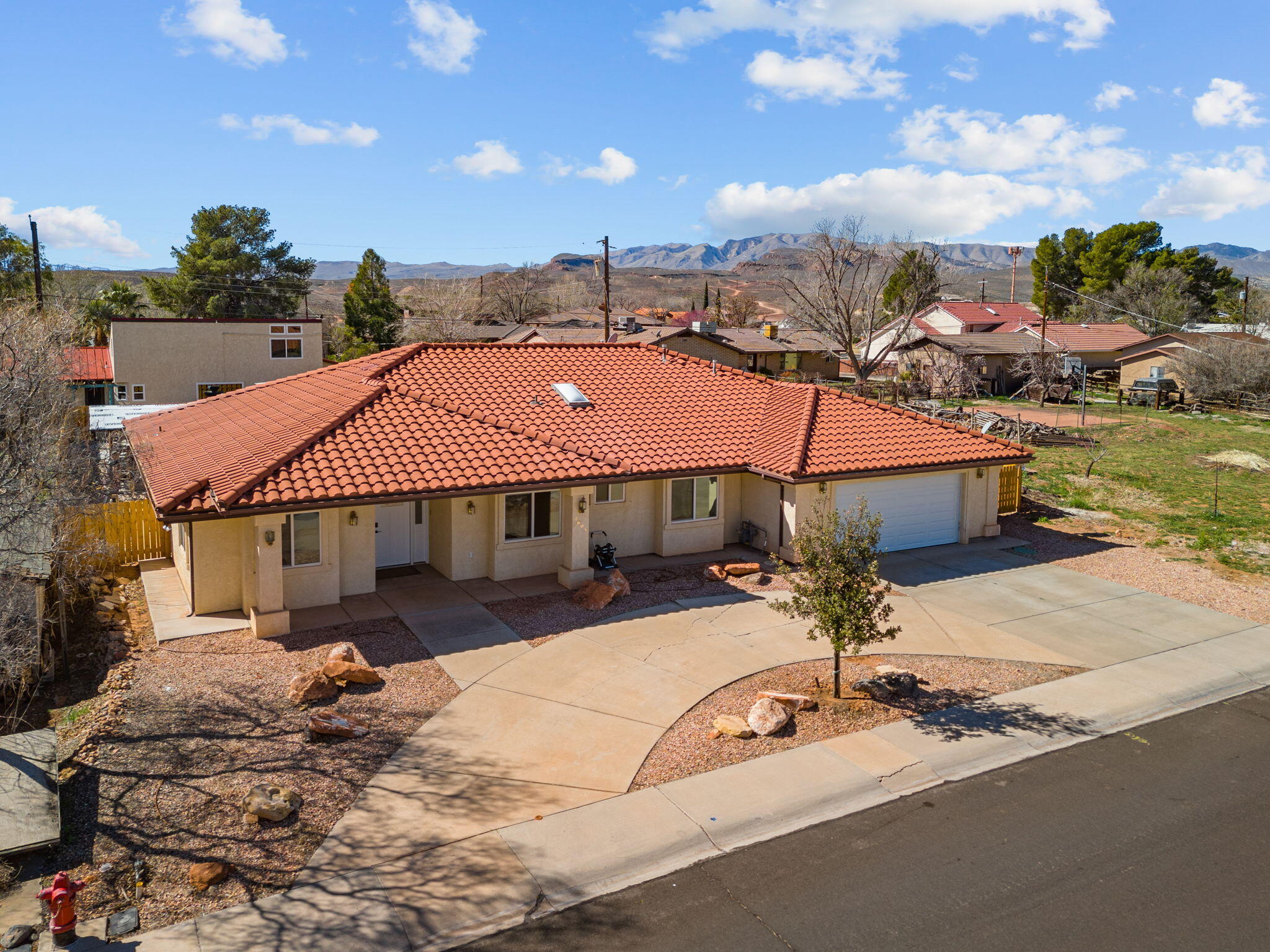 SANTA CLARA HEIGHTS - Residential