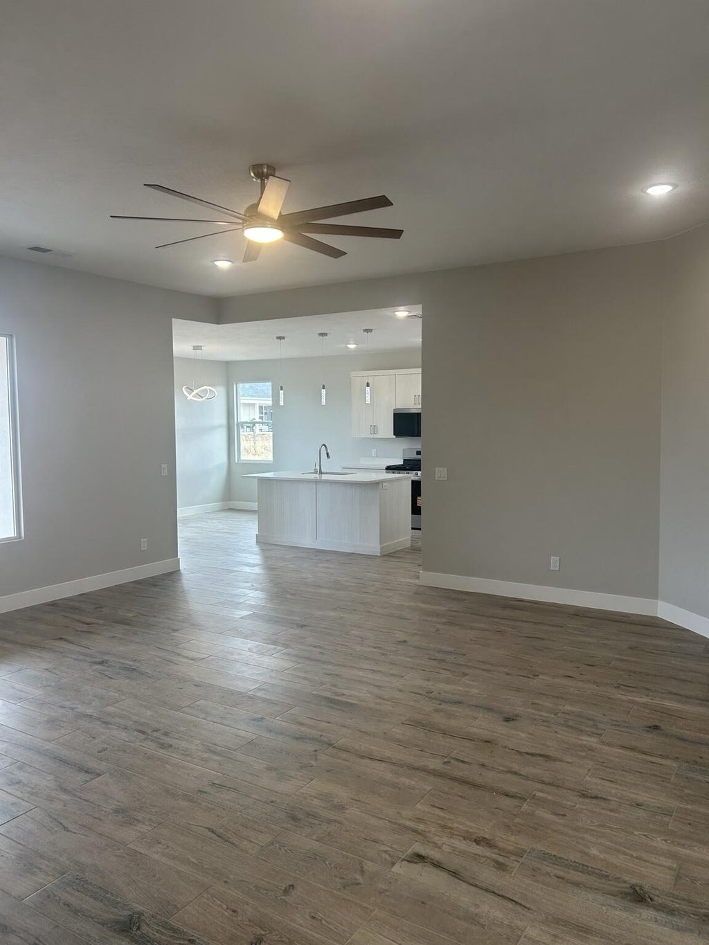 Photo of 723 E 350 S, Enterprise, UT 84725 (MLS # 26-277249)