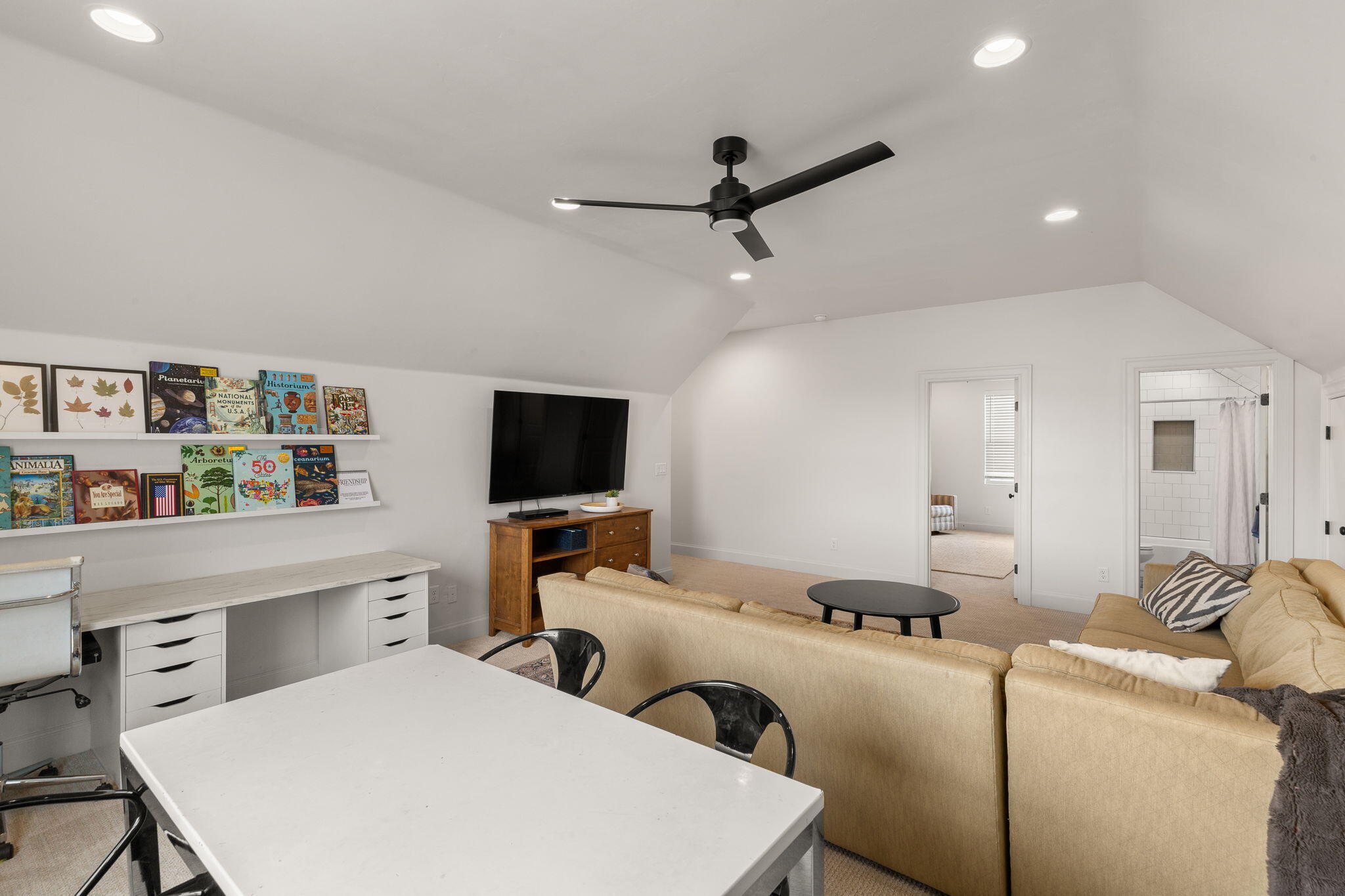 HYDE-BERRY PARK - Residential