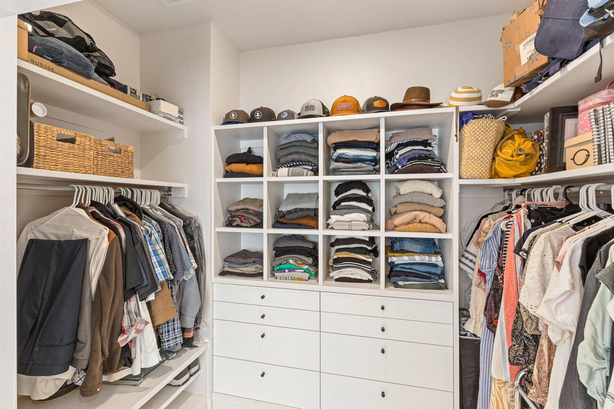 HYDE-BERRY PARK - Residential