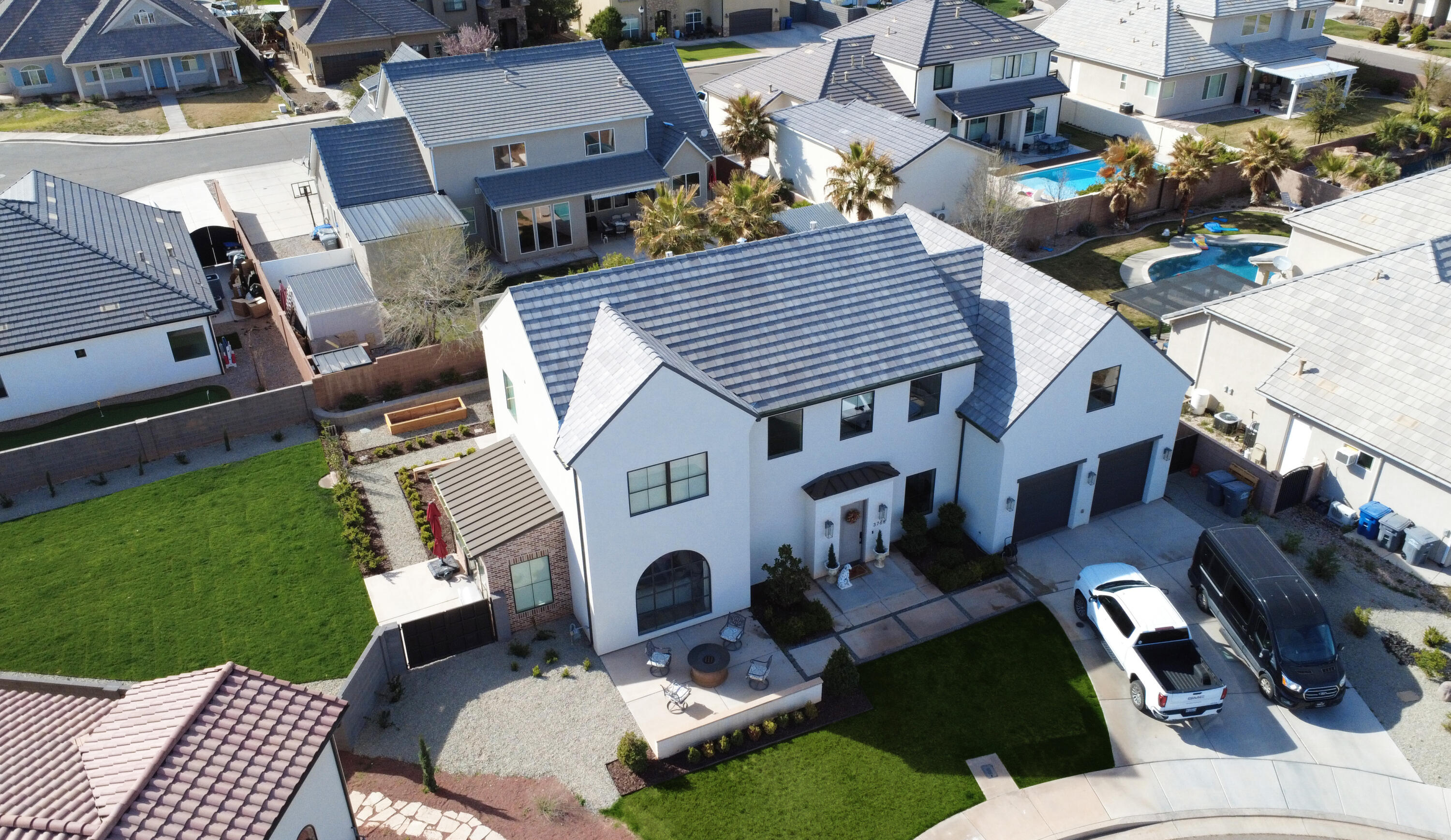 HYDE-BERRY PARK - Residential