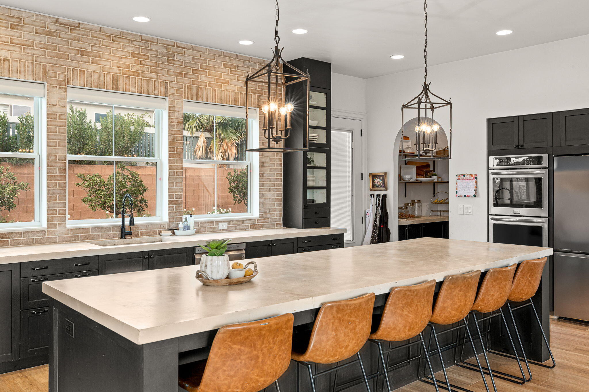 HYDE-BERRY PARK - Residential