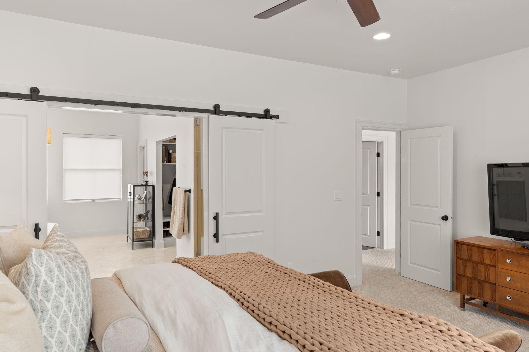 HYDE-BERRY PARK - Residential