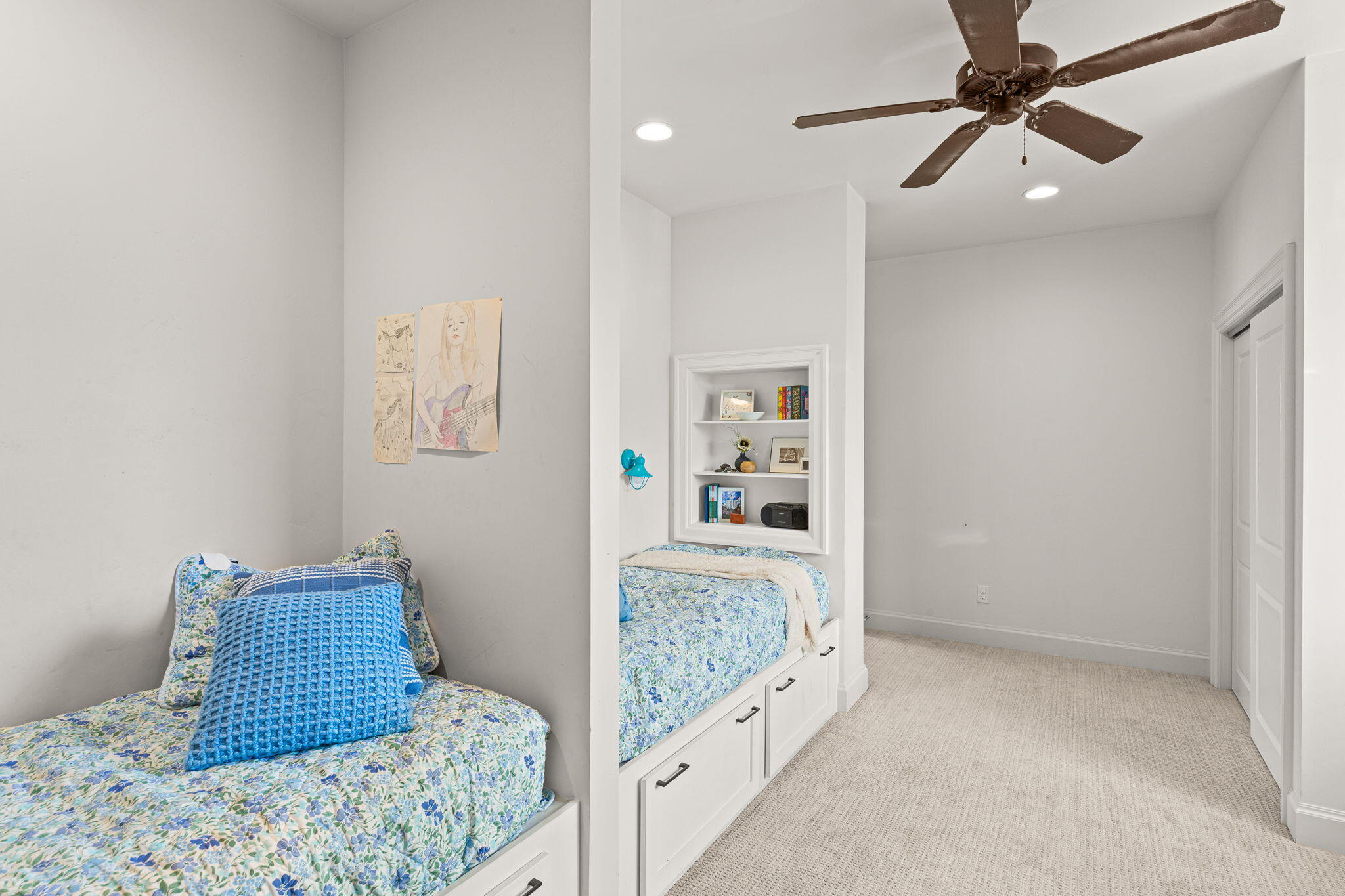 HYDE-BERRY PARK - Residential