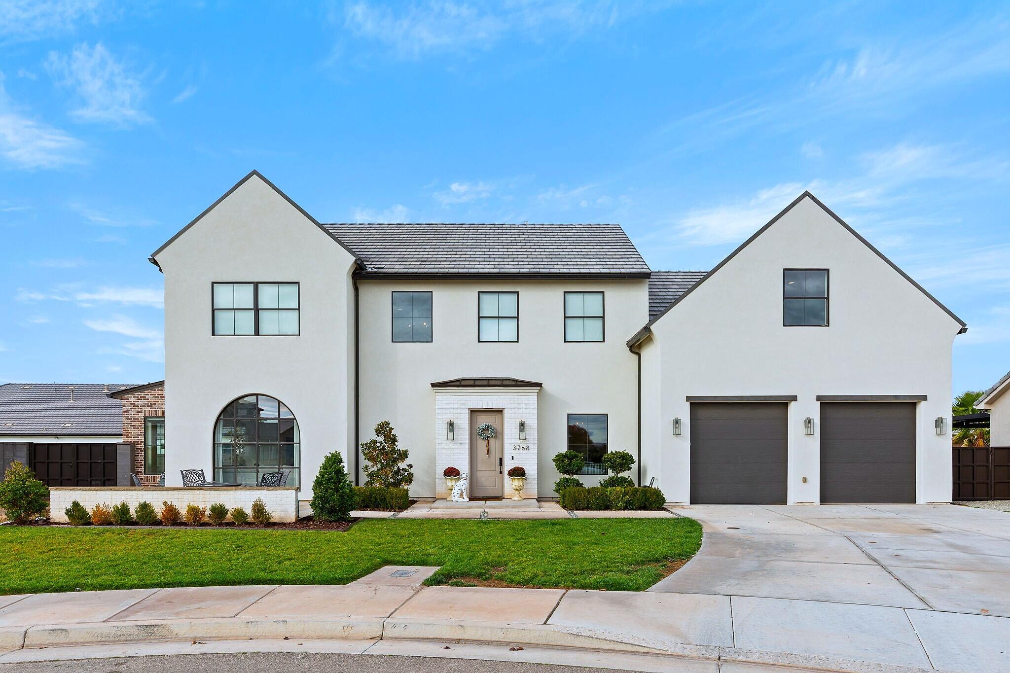 HYDE-BERRY PARK - Residential