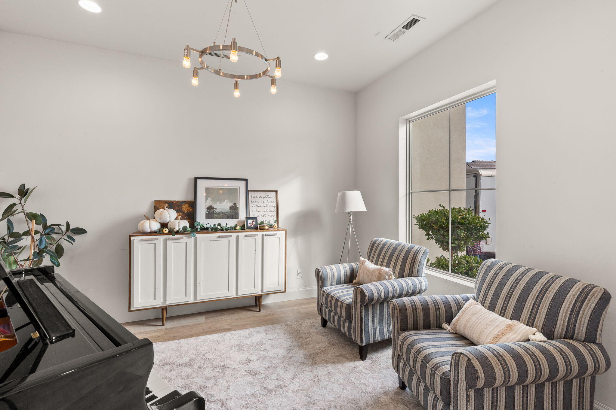 HYDE-BERRY PARK - Residential