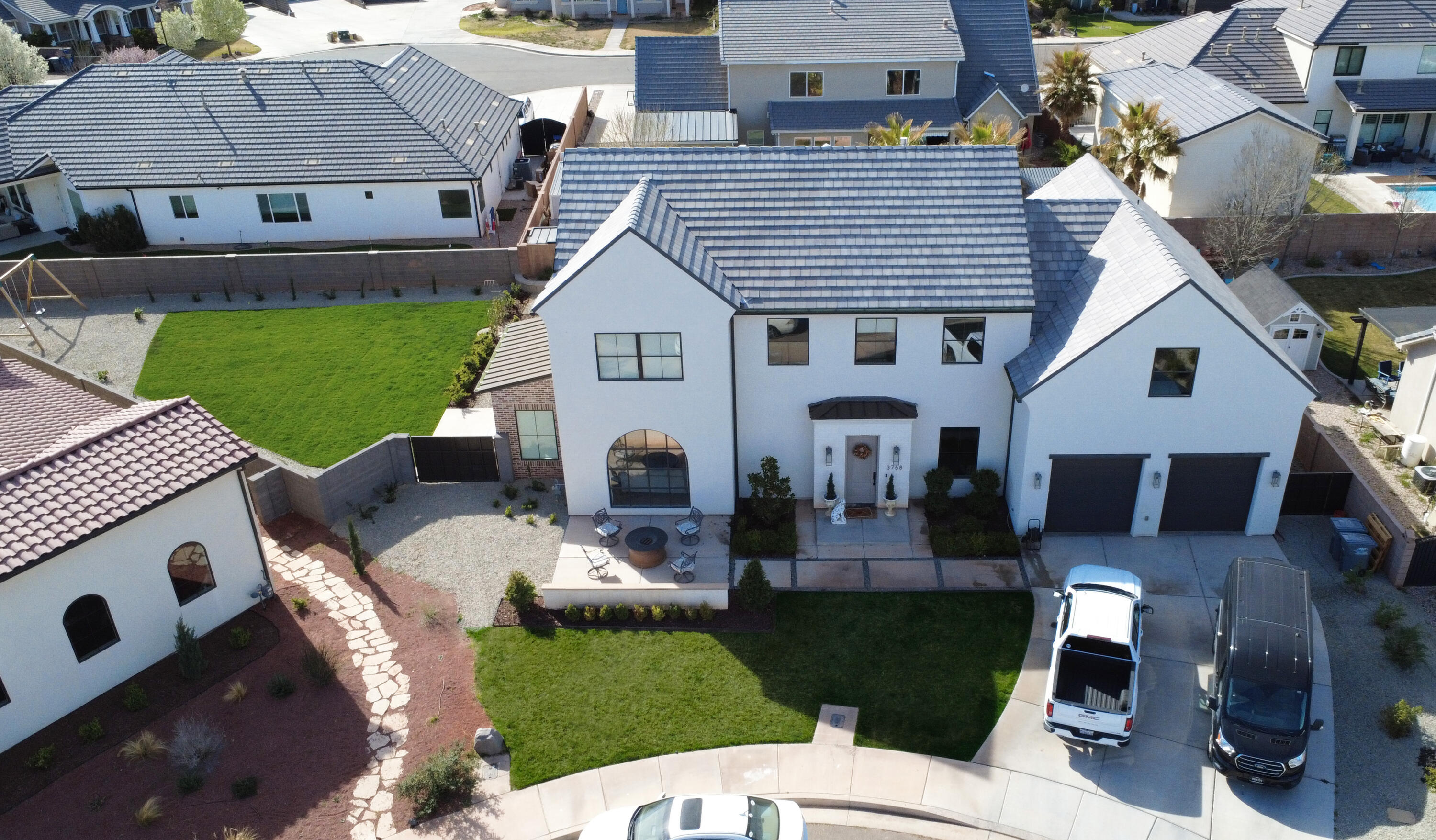 HYDE-BERRY PARK - Residential