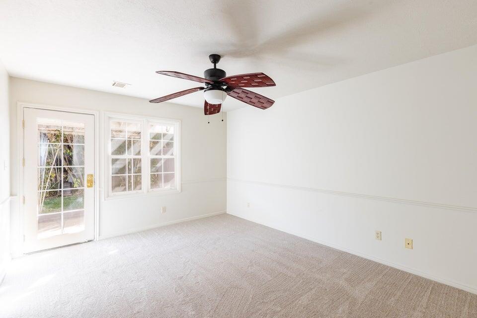 RED CANYON TOWNHOMES - Residential