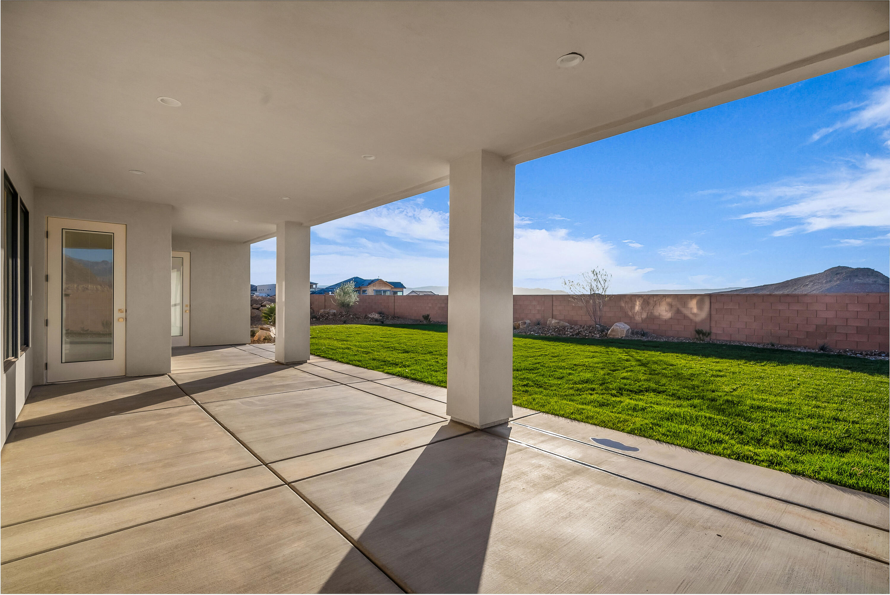 HEIGHTS AT WASHINGTON BENCH - Residential