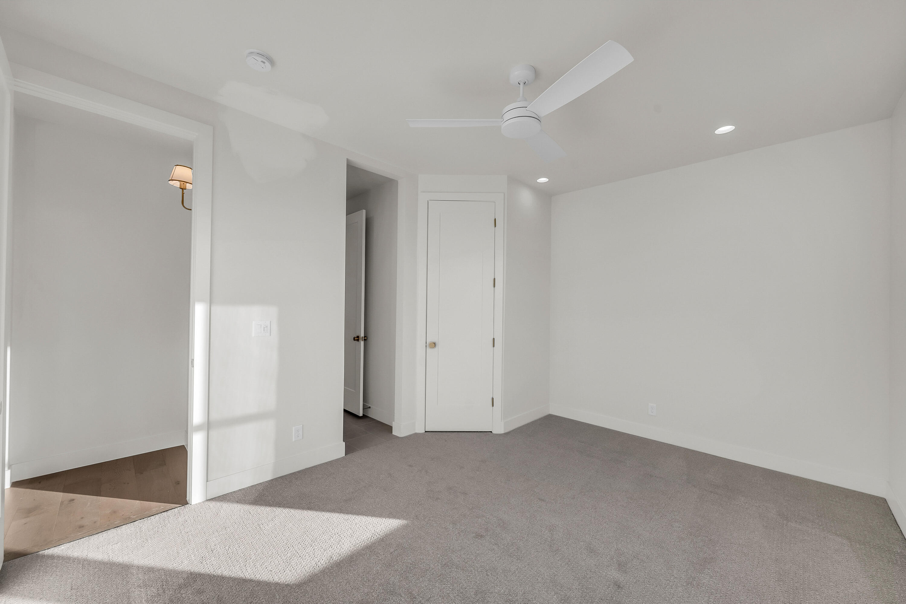 HEIGHTS AT WASHINGTON BENCH - Residential