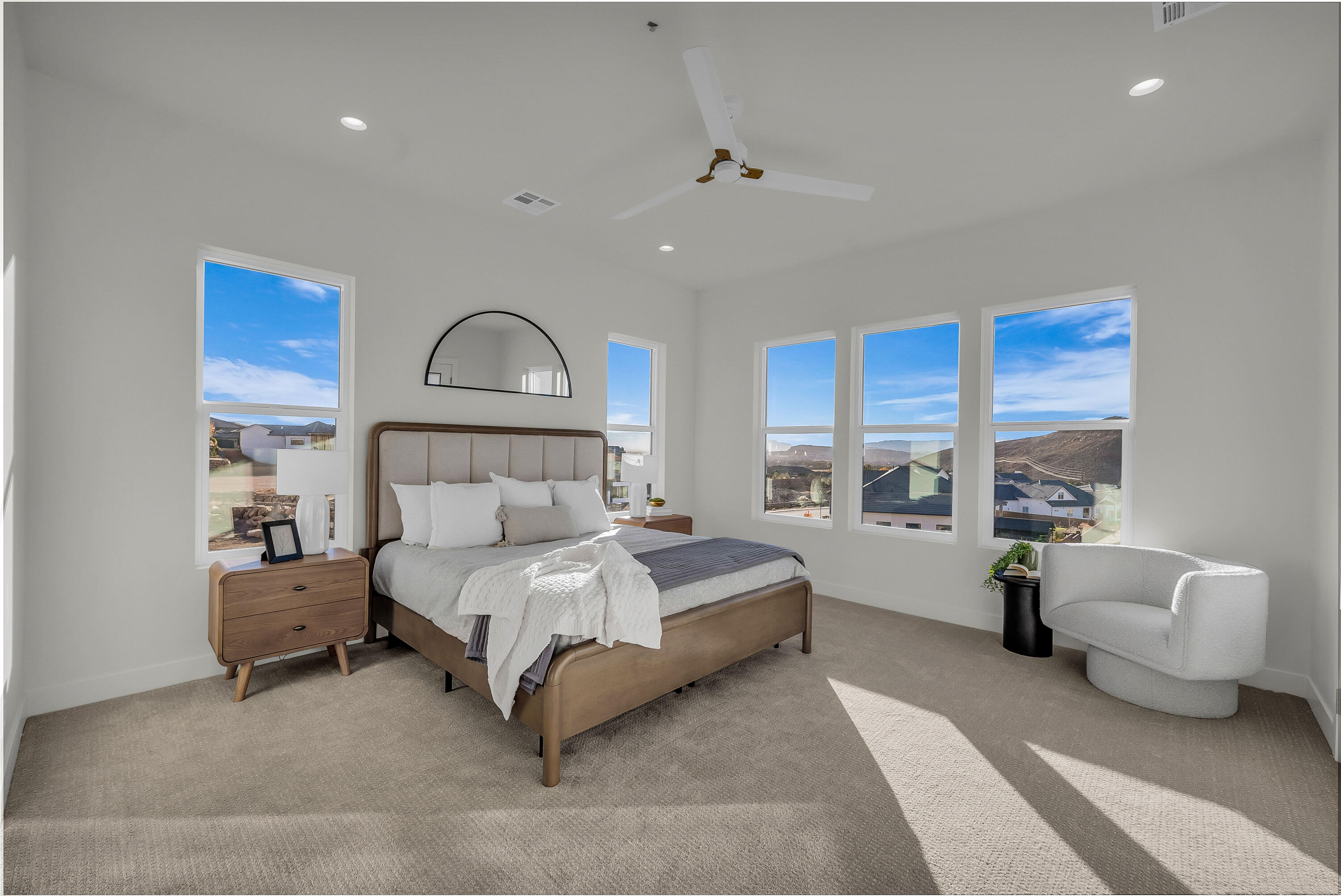 HEIGHTS AT WASHINGTON BENCH - Residential