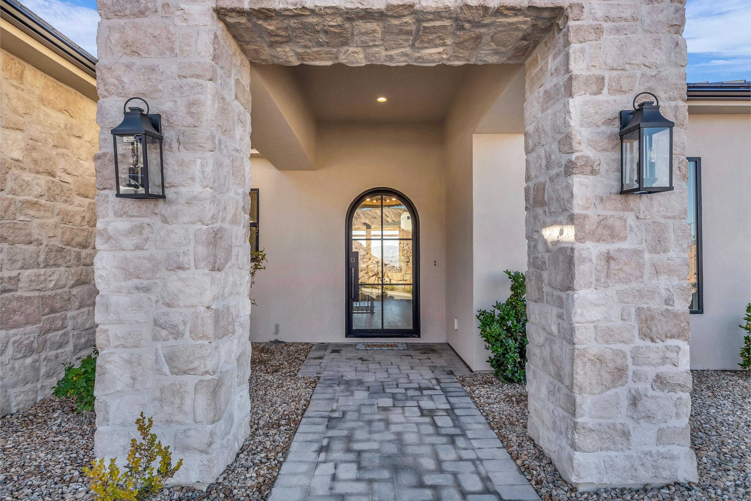 HEIGHTS AT WASHINGTON BENCH - Residential