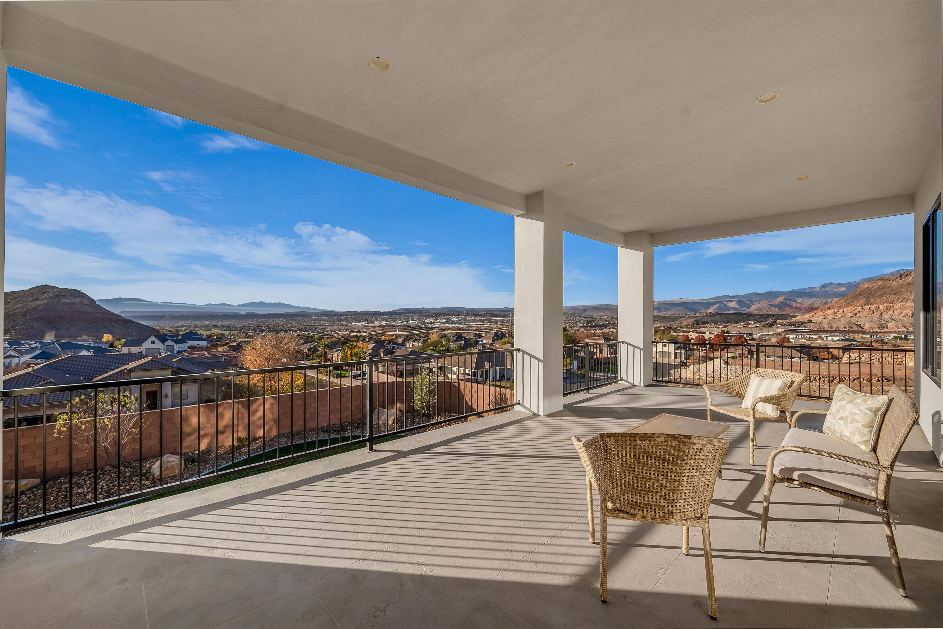 HEIGHTS AT WASHINGTON BENCH - Residential