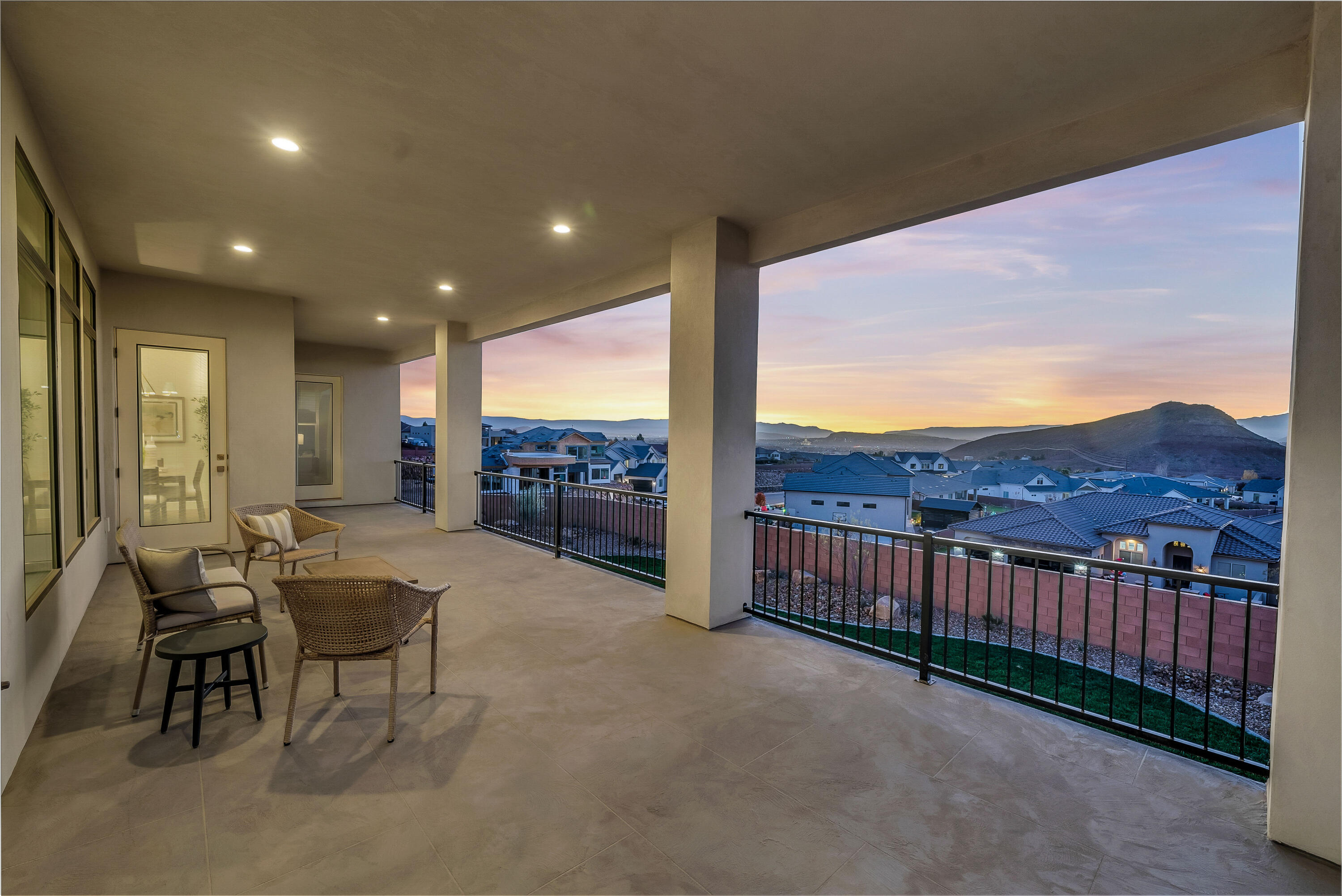 HEIGHTS AT WASHINGTON BENCH - Residential