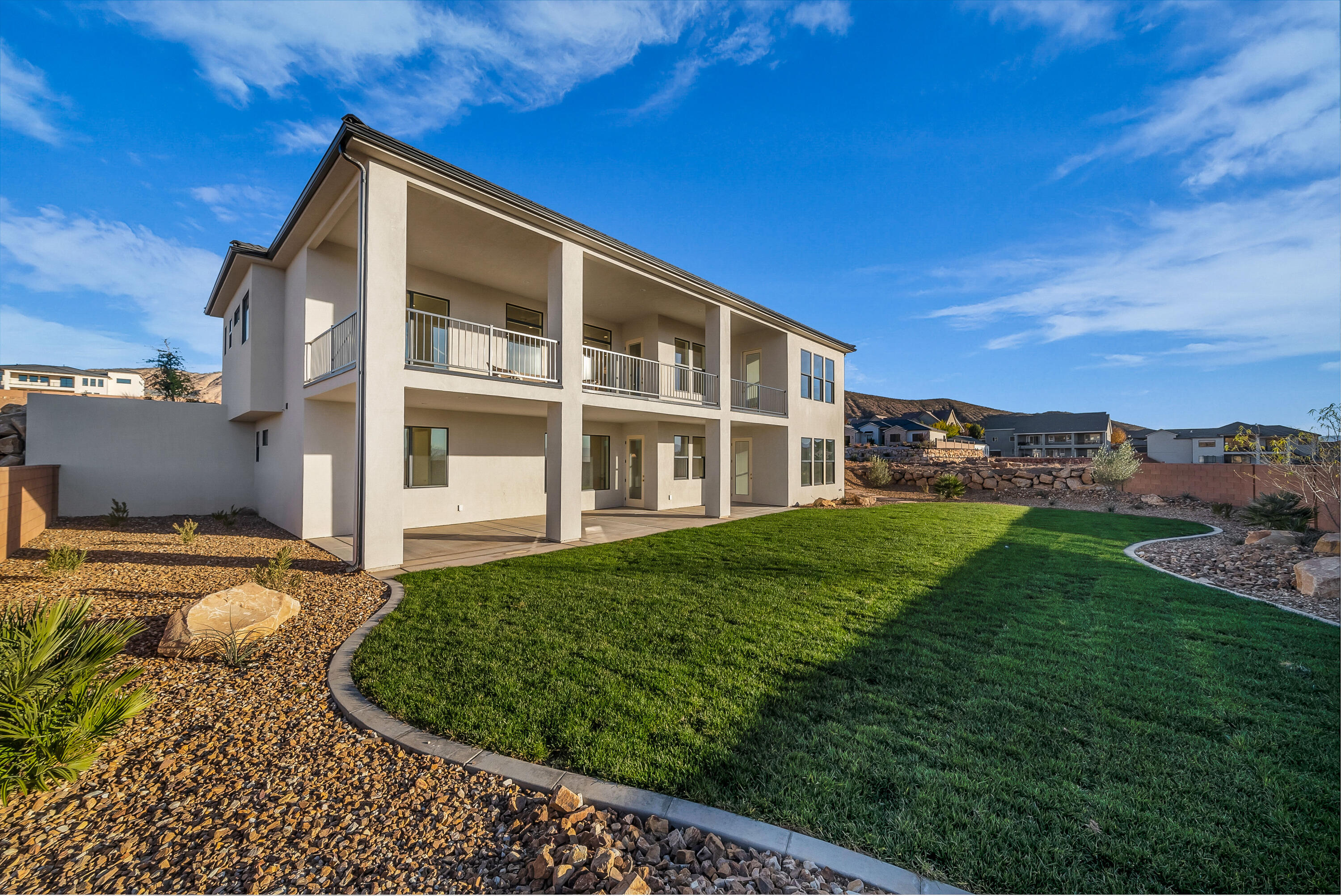HEIGHTS AT WASHINGTON BENCH - Residential