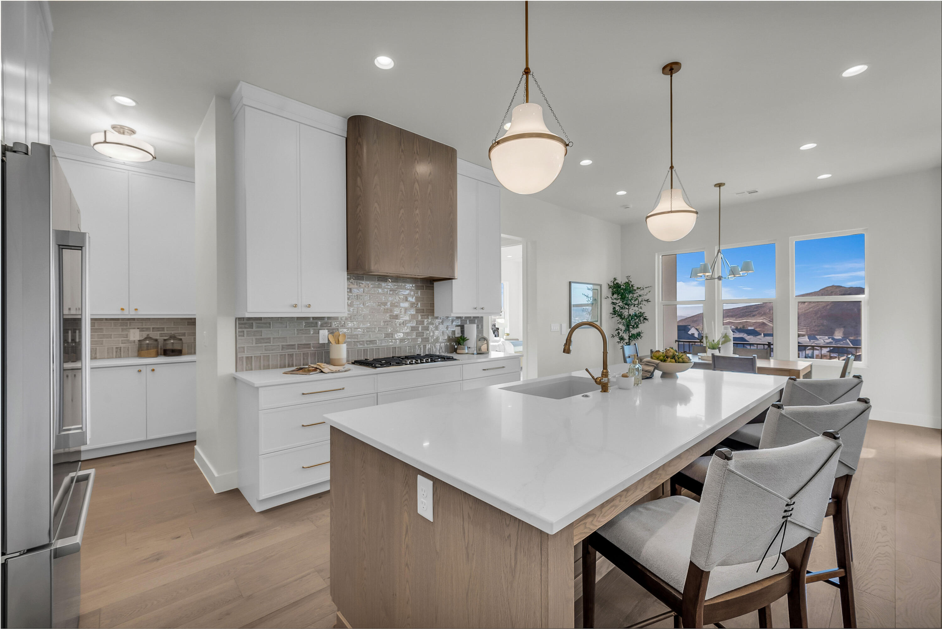 HEIGHTS AT WASHINGTON BENCH - Residential