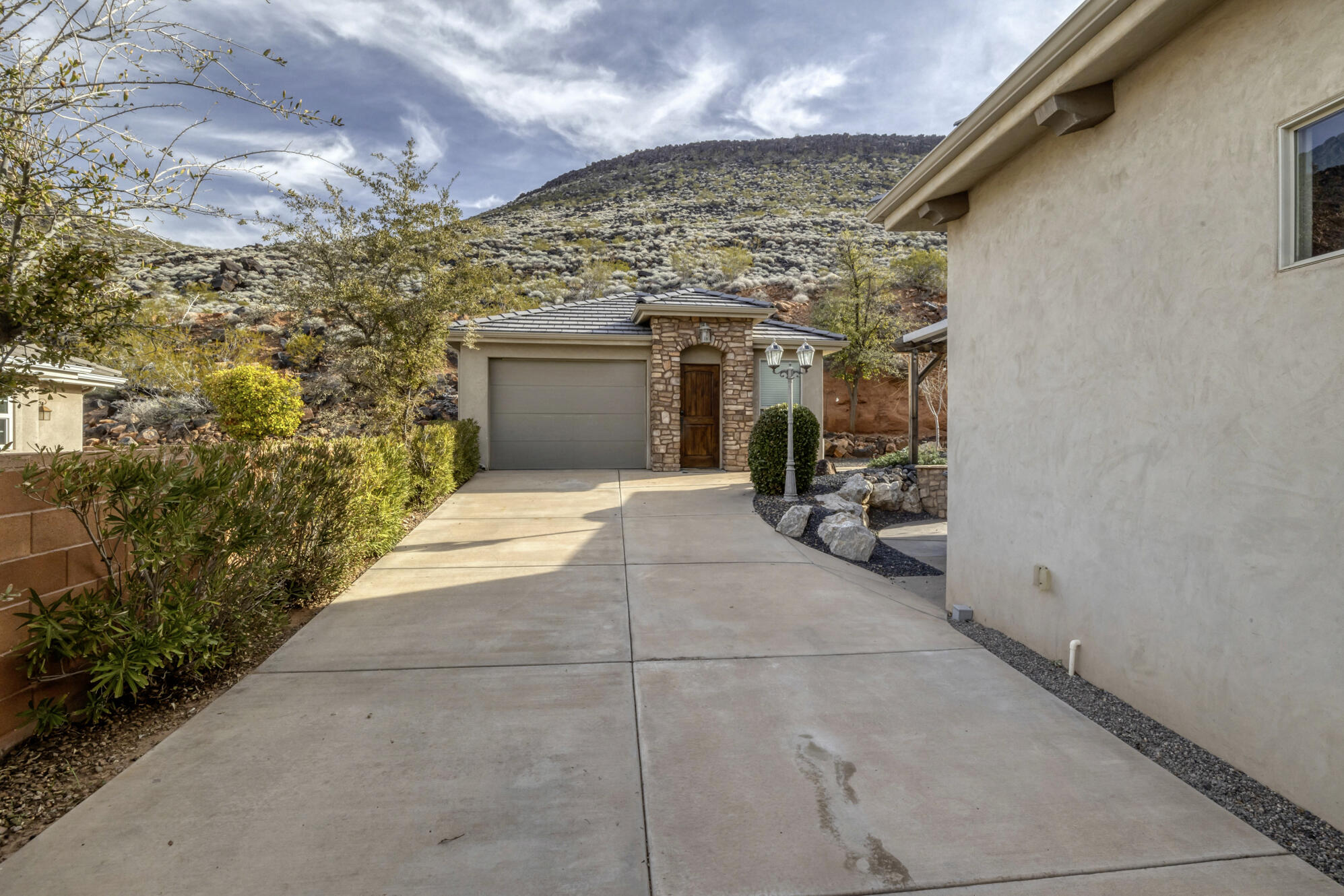 SHADOW MOUNTAIN - Residential