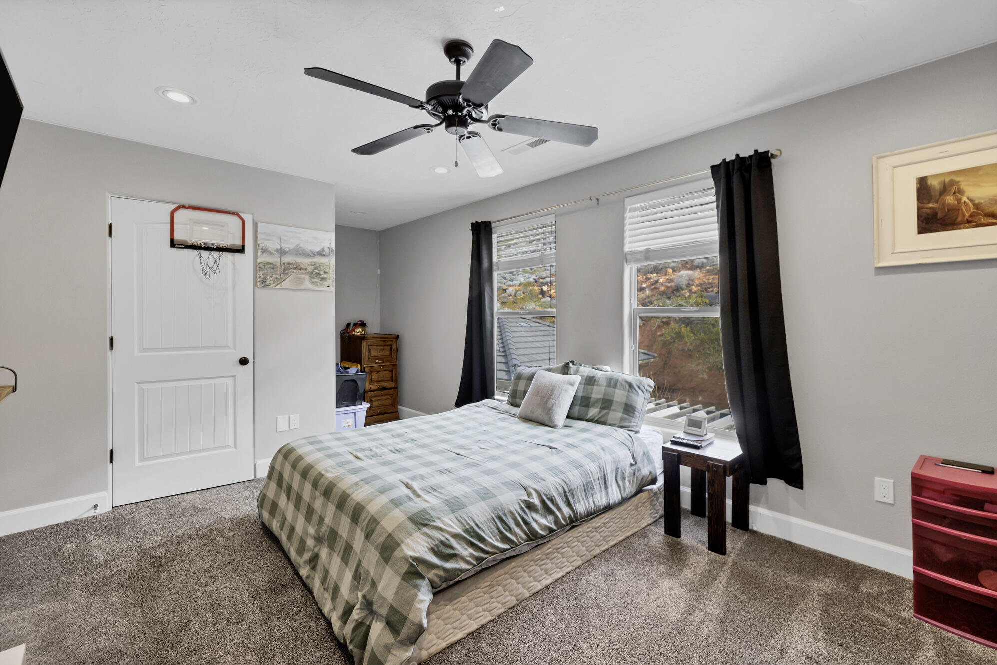 SHADOW MOUNTAIN - Residential