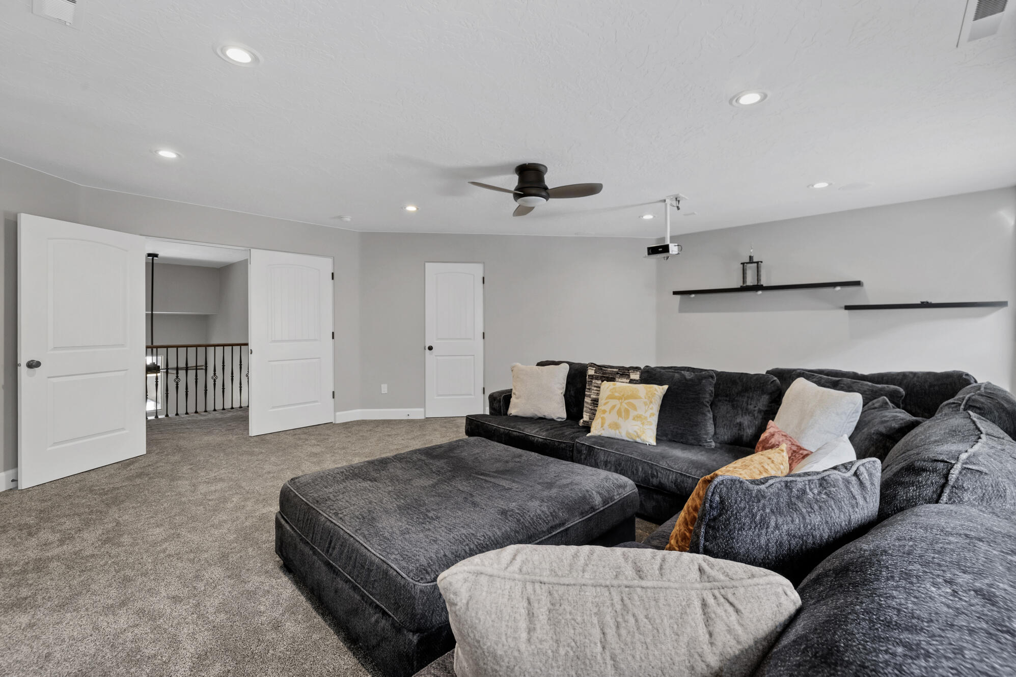 SHADOW MOUNTAIN - Residential