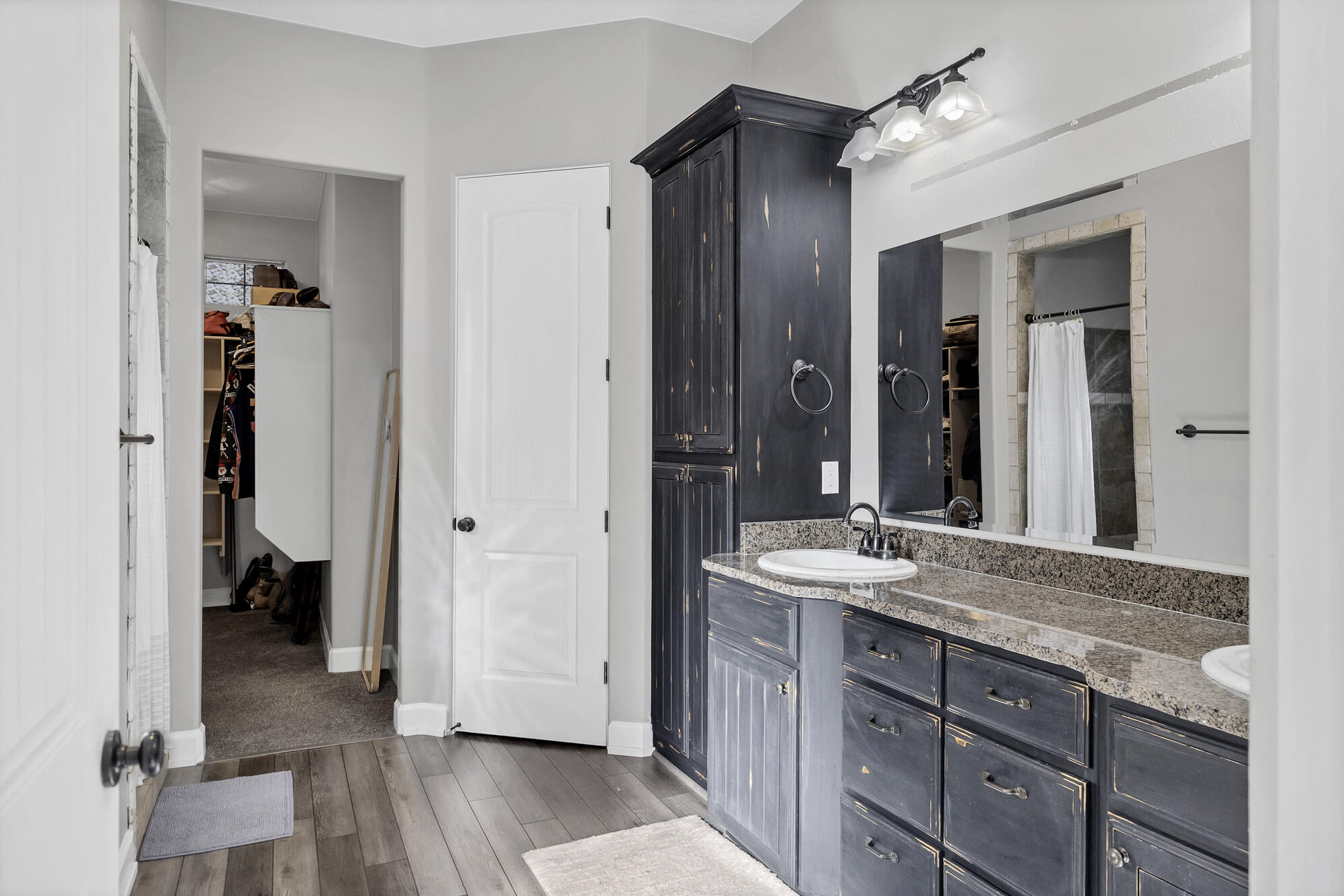 SHADOW MOUNTAIN - Residential