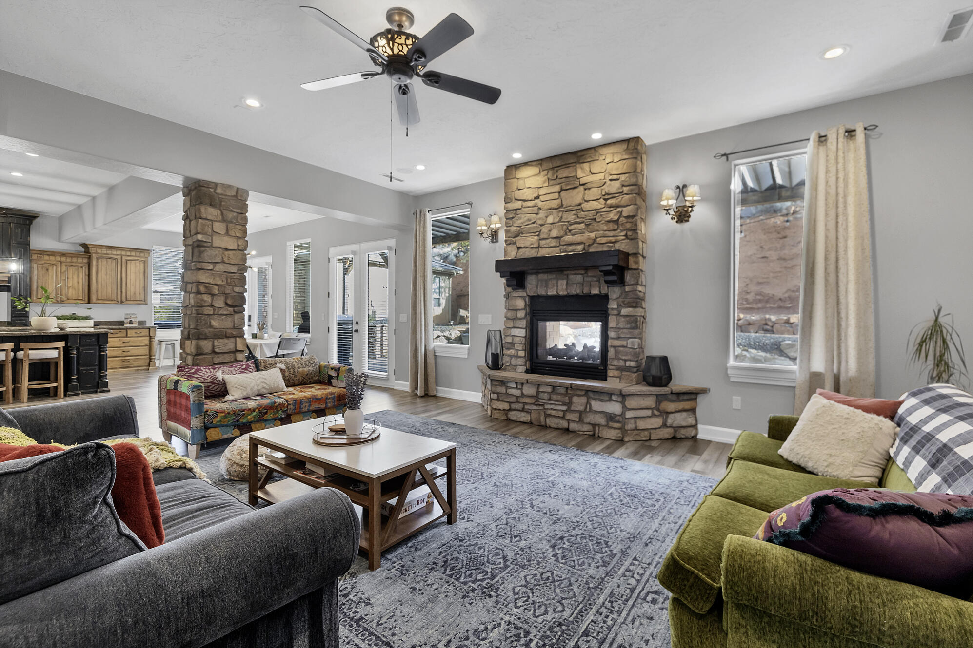 SHADOW MOUNTAIN - Residential