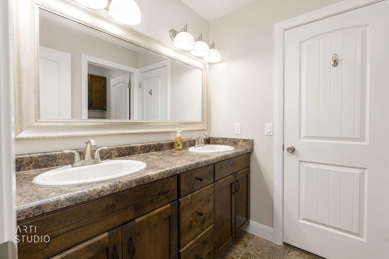 MULBERRY ESTATES - Residential