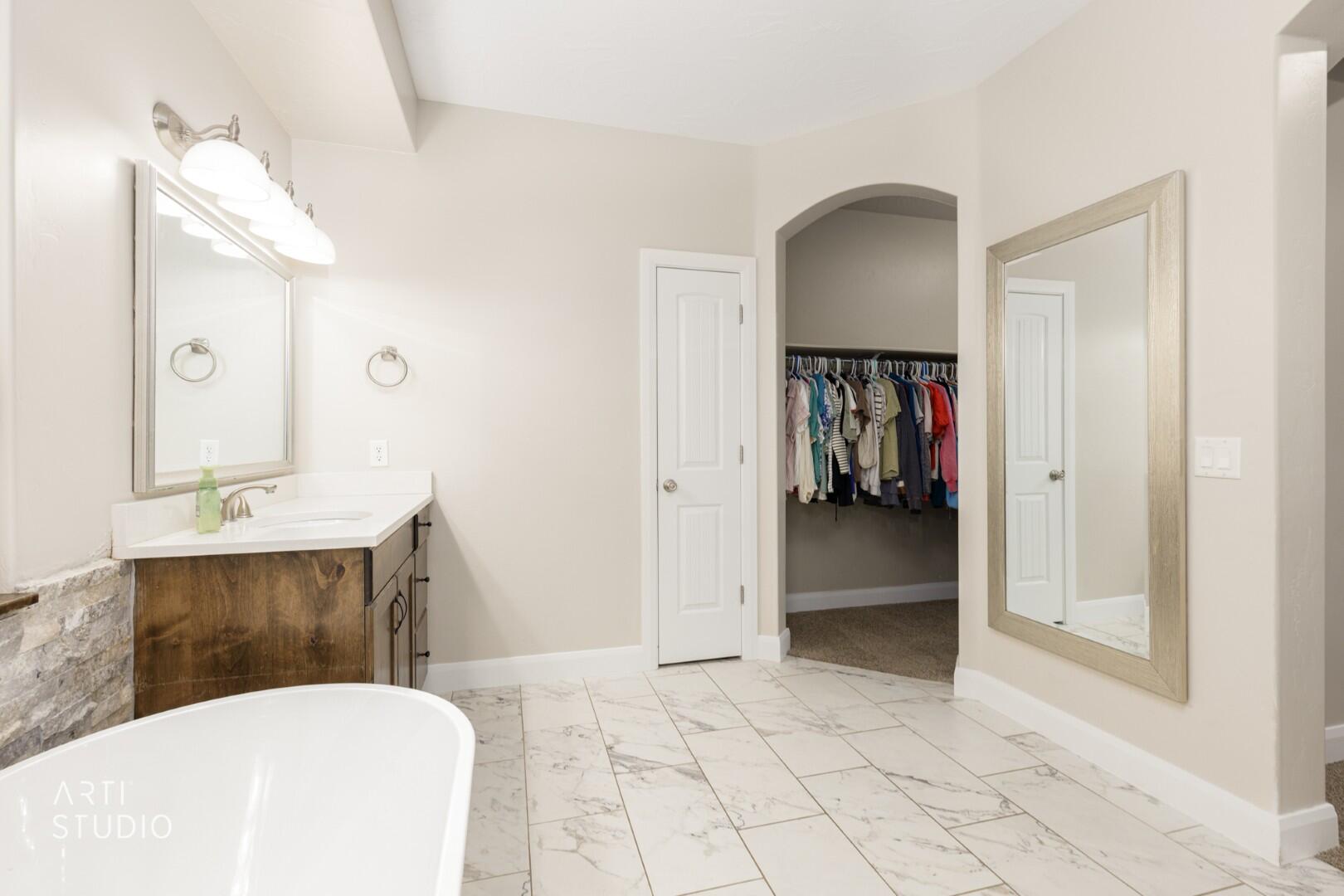 MULBERRY ESTATES - Residential