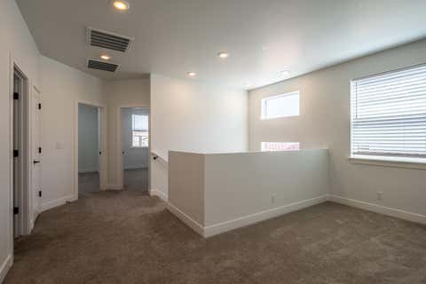 Tiny photo for 628 W JUNIPER HILL DR, Saint George, UT 84790 (MLS # 26-274761)