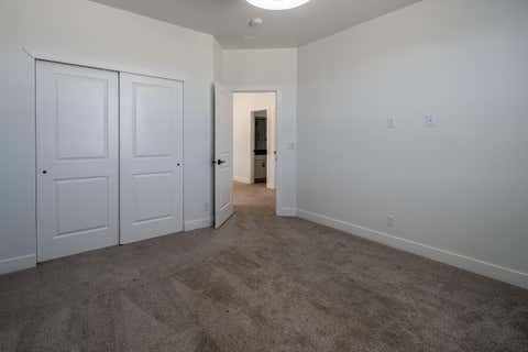 Tiny photo for 628 W JUNIPER HILL DR, Saint George, UT 84790 (MLS # 26-274761)