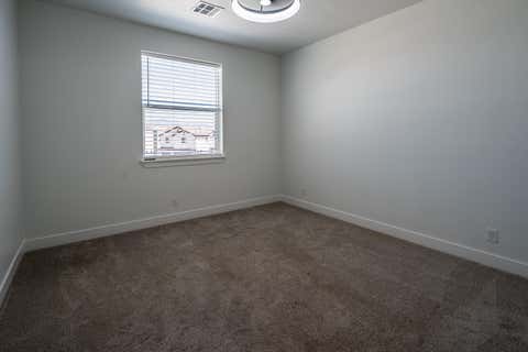 Tiny photo for 628 W JUNIPER HILL DR, Saint George, UT 84790 (MLS # 26-274761)