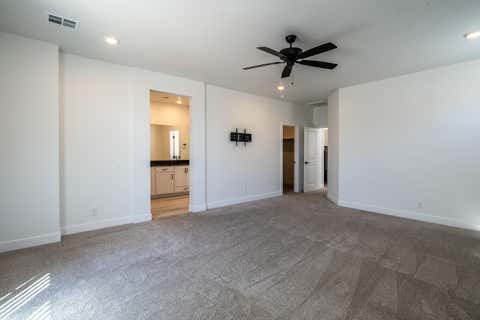 Tiny photo for 628 W JUNIPER HILL DR, Saint George, UT 84790 (MLS # 26-274761)