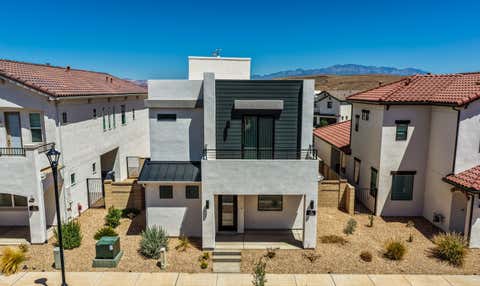 Tiny photo for 628 W JUNIPER HILL DR, Saint George, UT 84790 (MLS # 26-274761)