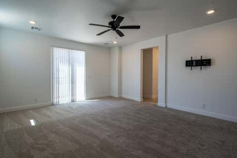 Tiny photo for 628 W JUNIPER HILL DR, Saint George, UT 84790 (MLS # 26-274761)