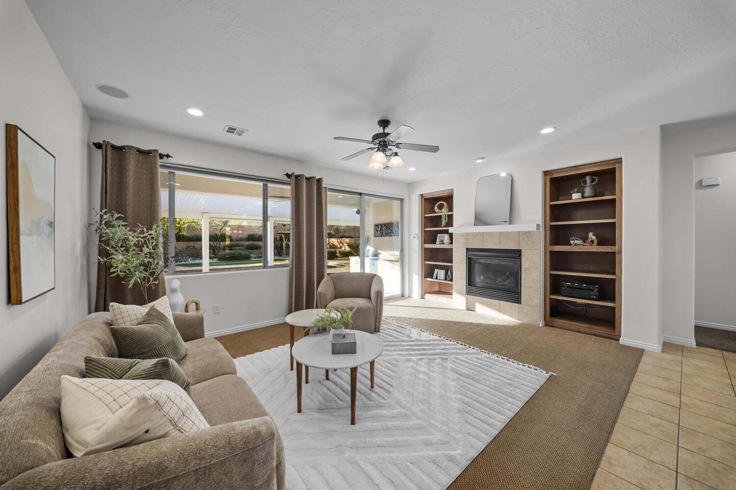 CORAL CANYON - Residential