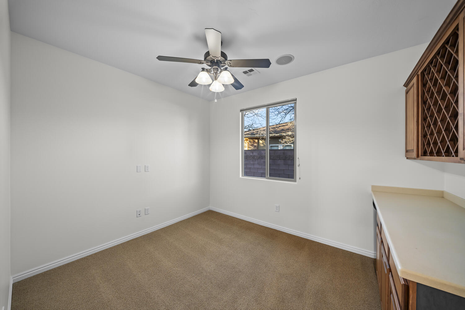 CORAL CANYON - Residential