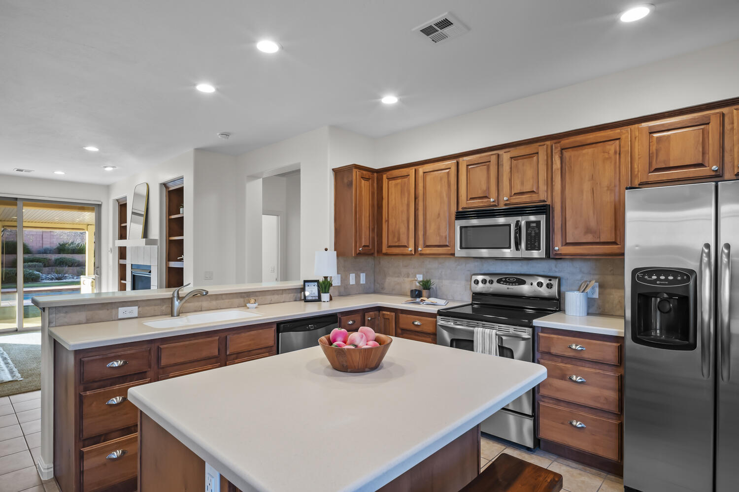 CORAL CANYON - Residential