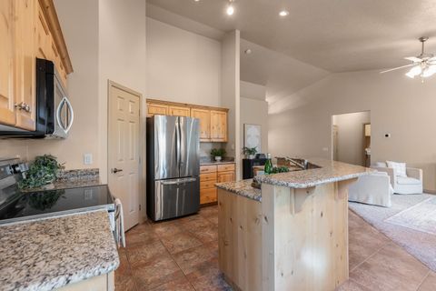 Tiny photo for 1995 W 1900 N, Saint George, UT 84770 (MLS # 25-266195)
