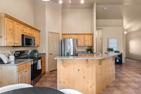 Tiny photo for 1995 W 1900 N, Saint George, UT 84770 (MLS # 25-266195)