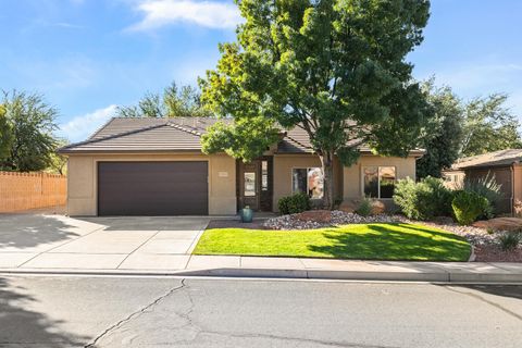 Tiny photo for 1995 W 1900 N, Saint George, UT 84770 (MLS # 25-266195)
