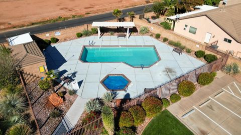 Tiny photo for 1995 W 1900 N, Saint George, UT 84770 (MLS # 25-266195)