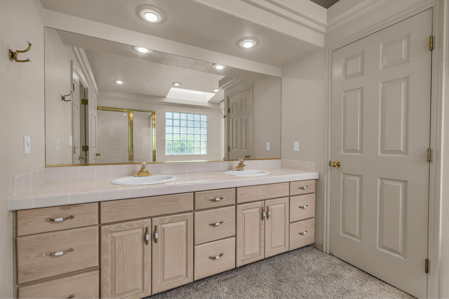 TAMARACK - Residential