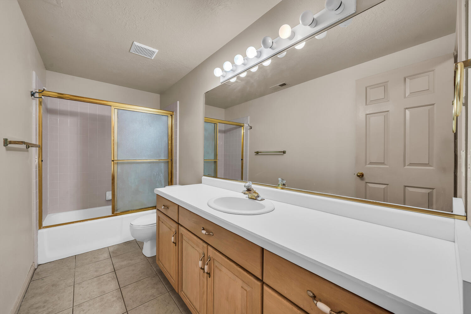 TAMARACK - Residential