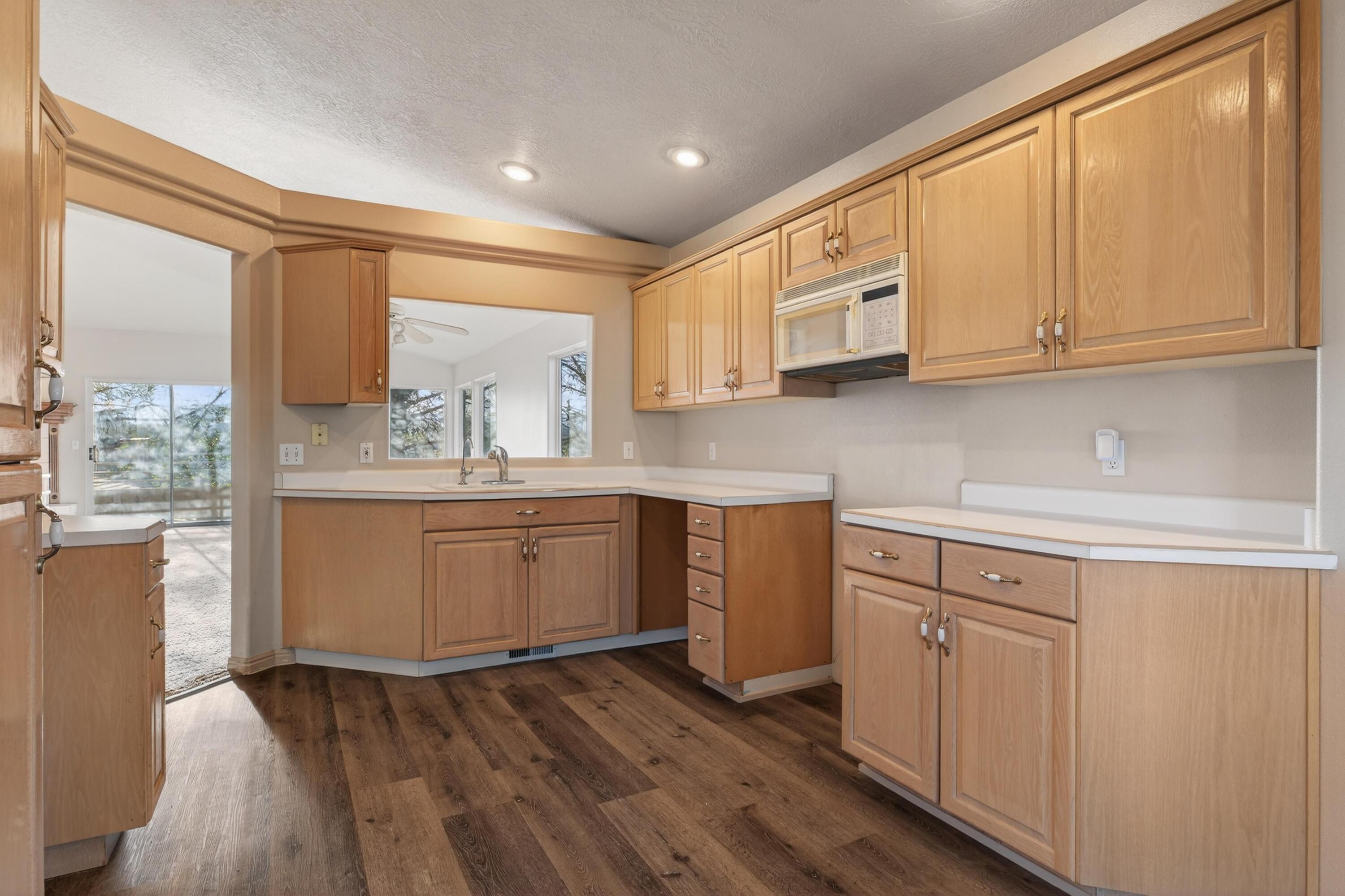 TAMARACK - Residential