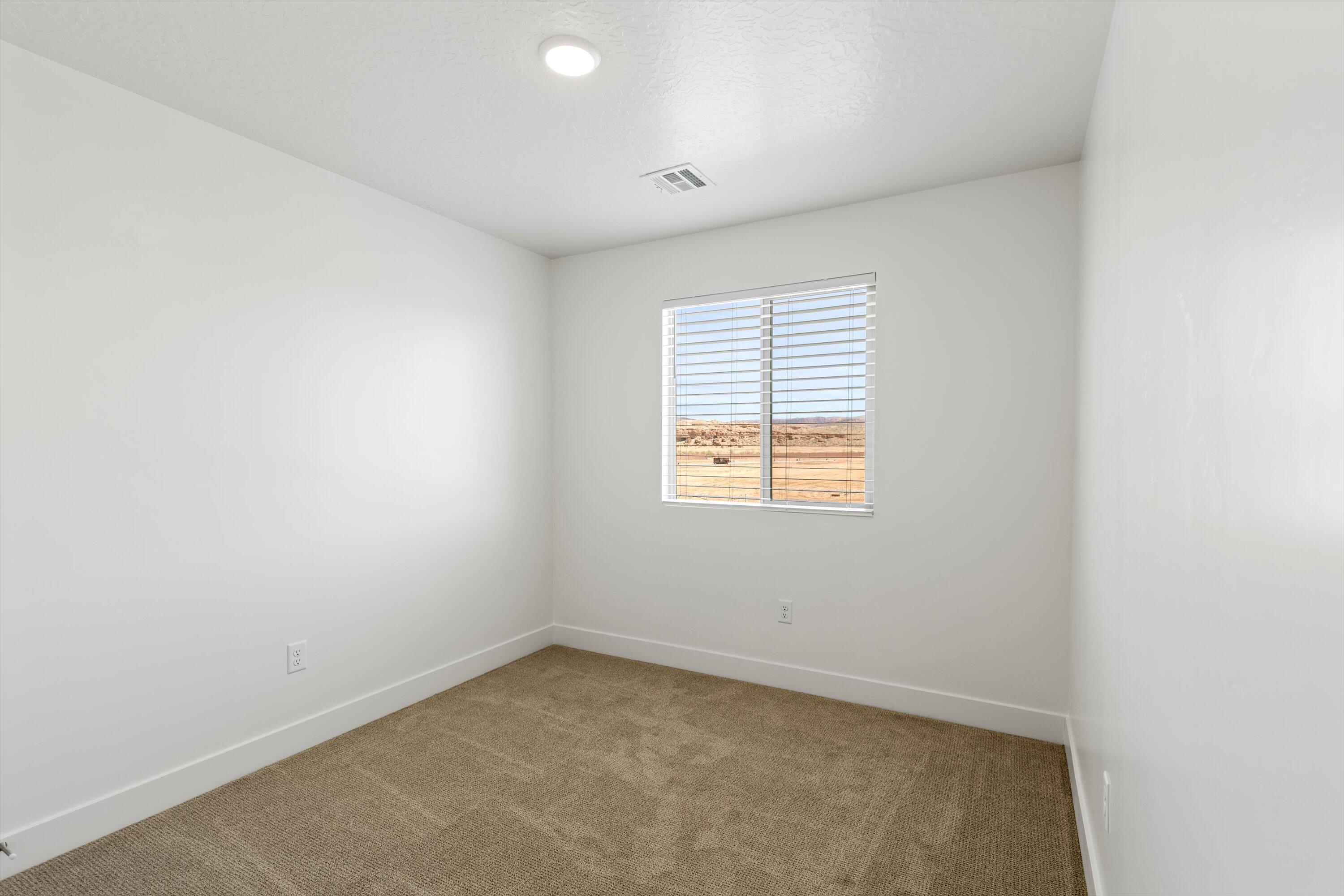 DESERT REFLECTION - Residential