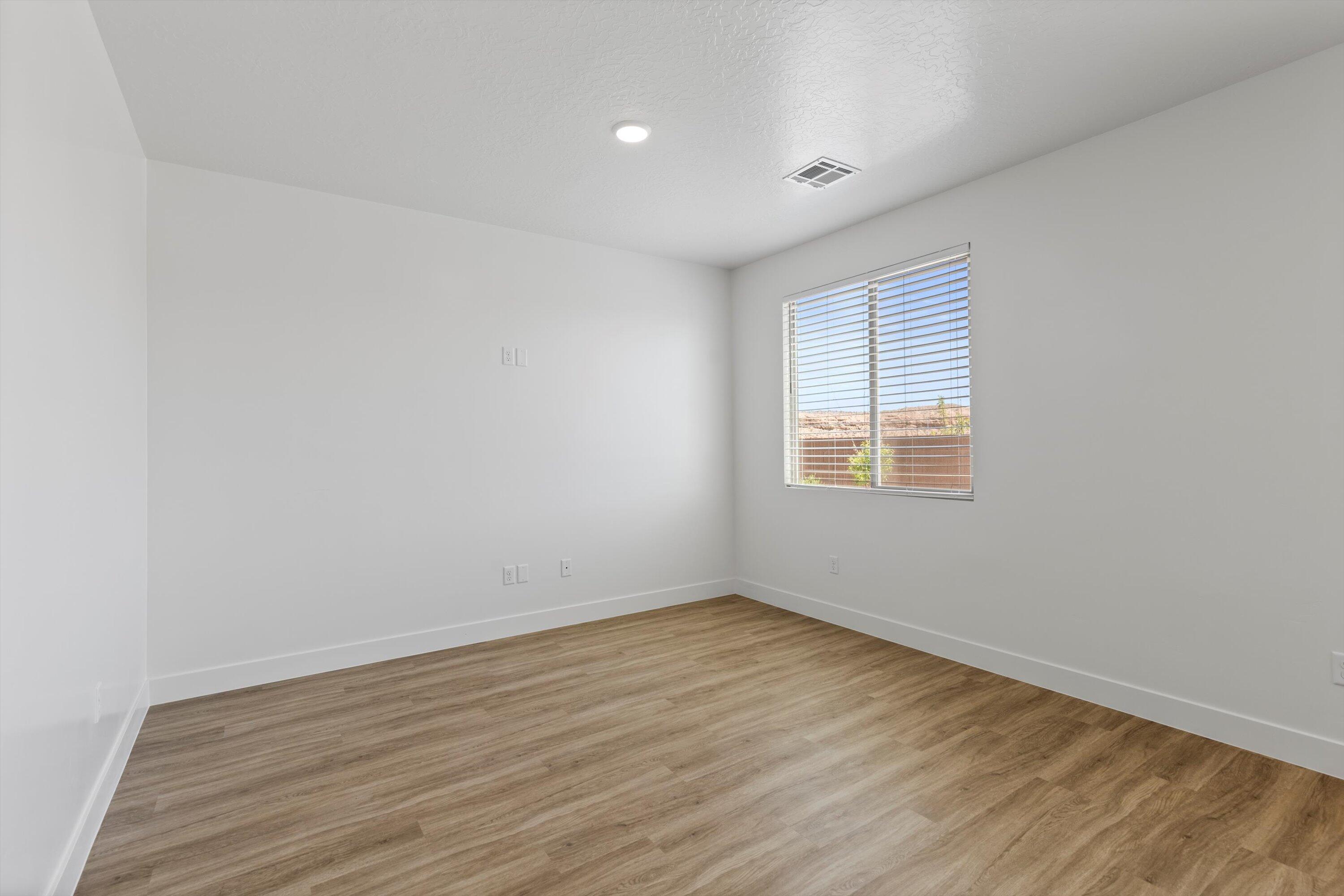 DESERT REFLECTION - Residential