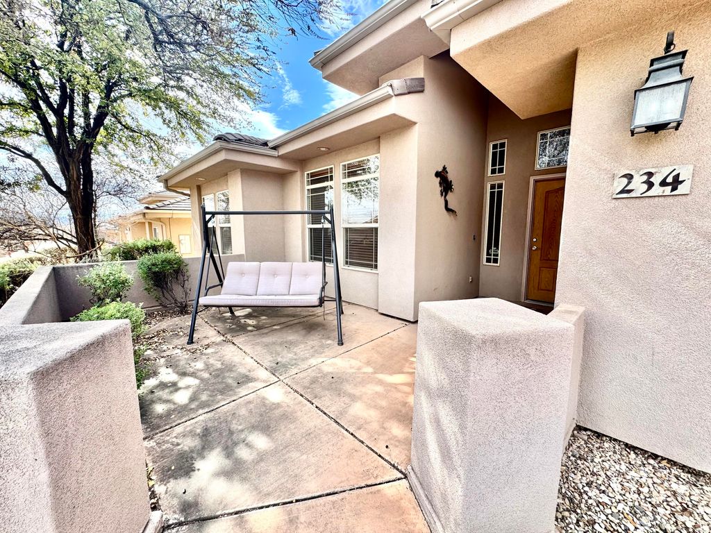 Photo of 345 N 2450 E #234, Saint George, UT 84790 (MLS # 26-269397)