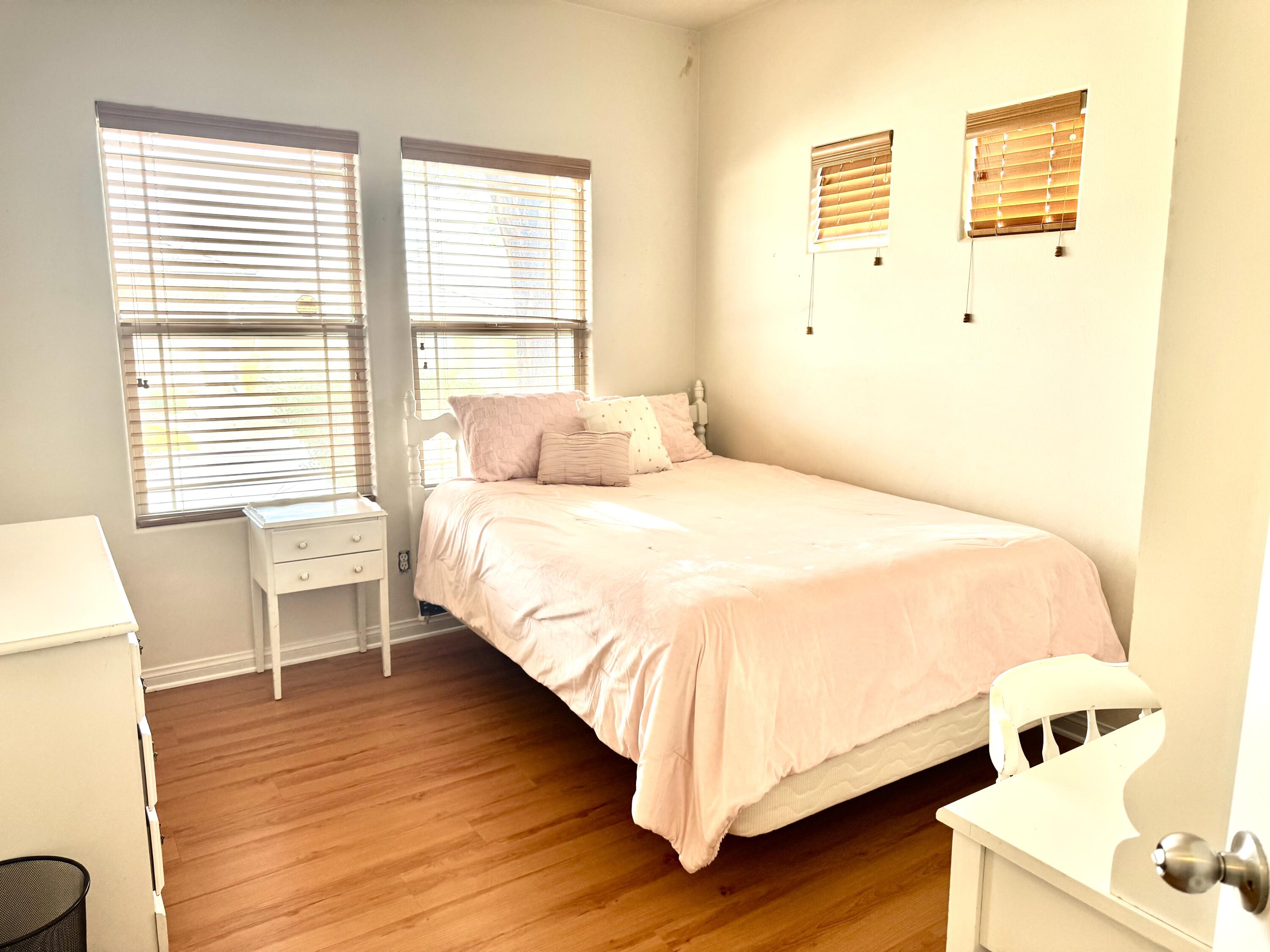 COTTON MANOR CONDOS - Residential