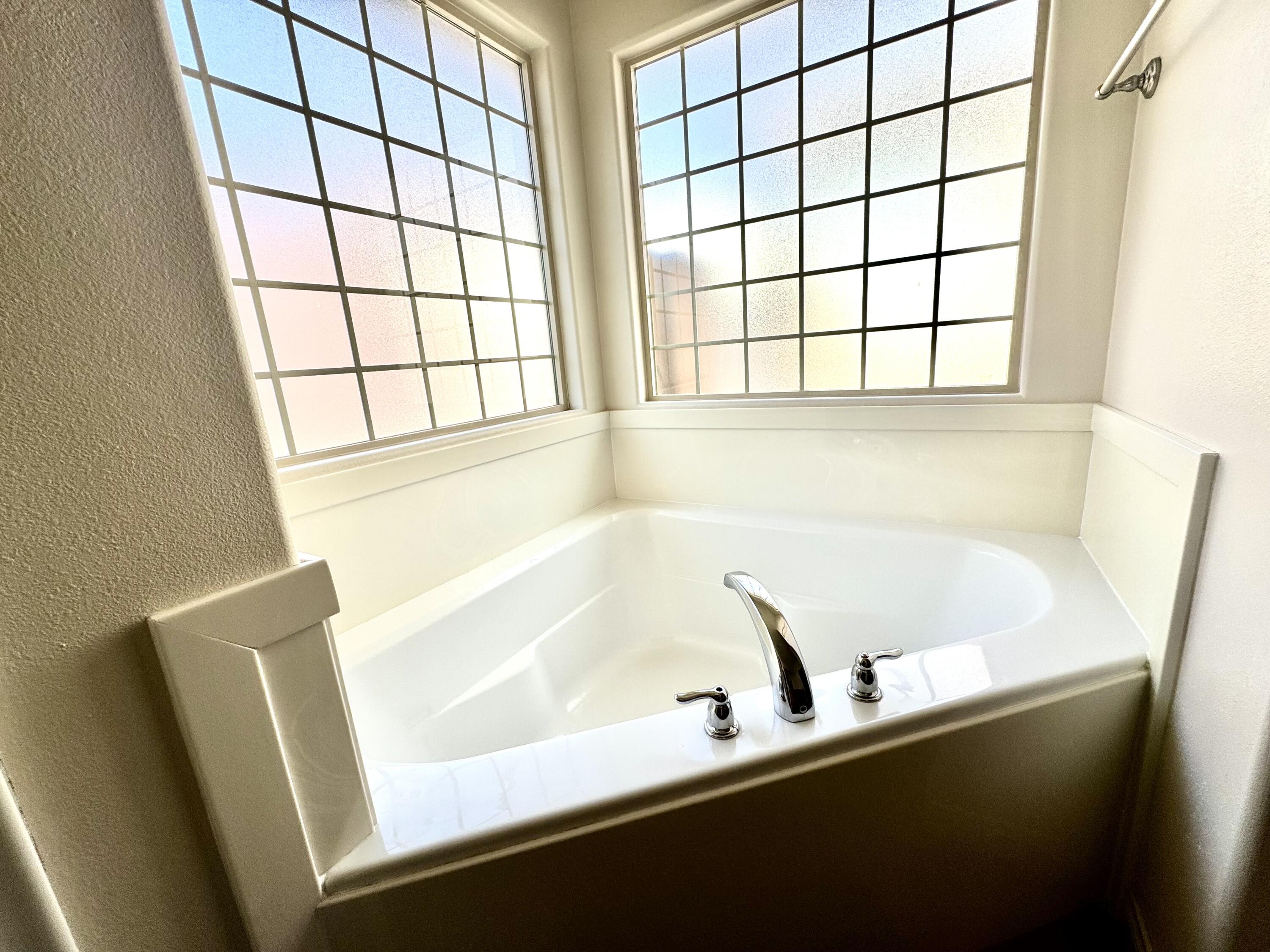 COTTON MANOR CONDOS - Residential