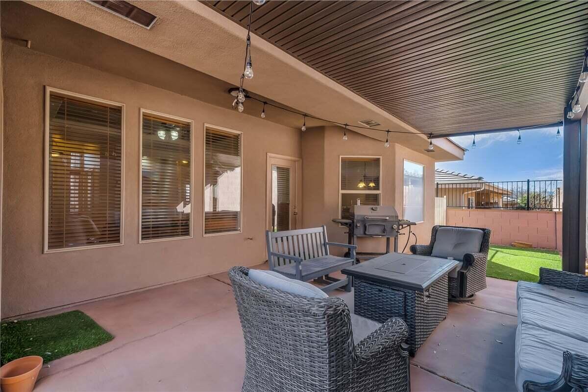 COTTON MANOR CONDOS - Residential